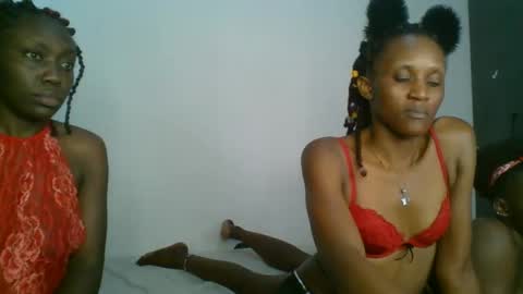 chocobear22 online show from November 2025 05:09:02 AM