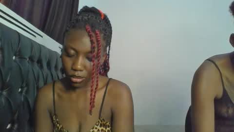 chocobear22 online show from November 2025 12:05:02 PM