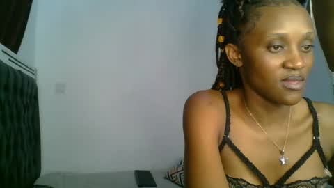 chocobear22 online show from November 2025 10:43:02 AM