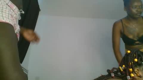 chocobear22 online show from November 2025 10:54:01 AM