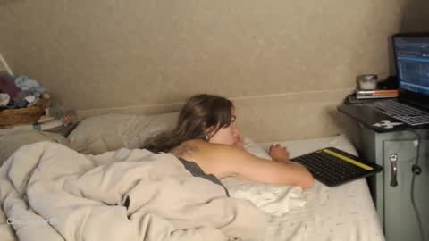 chocobear89 online show from October 2025 12:15:02 PM