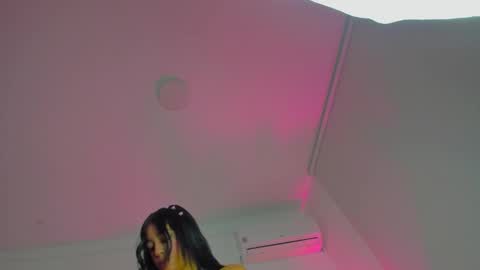 Snapshot of chocobunny1 chatting on November 2025 11:43:02 AM chocobunny1 online show from November 2025 11:43:02 AM