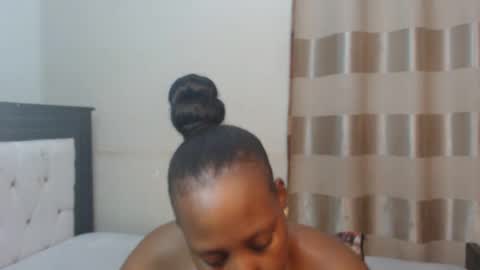 Snapshot of chocolatabig chatting on November 2025 06:23:01 AM chocolatabig online show from November 2025 06:23:01 AM