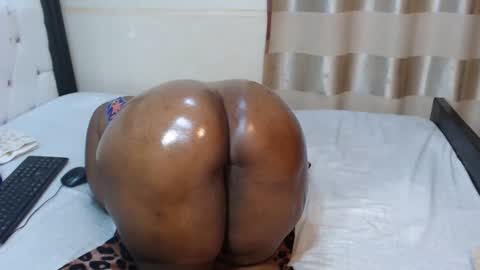 Snapshot of chocolatabig chatting on November 2025 07:30:02 AM chocolatabig online show from November 2025 07:30:02 AM