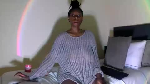 Exotic Chocolate online show from November 2025 02:45:01 AM