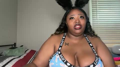 Melina online show from April 2026 03:42:02 PM