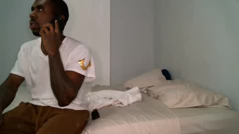 Snapshot of chocolatedolla chatting on January 2025 06:09:01 PM chocolatedolla online show from January 2025 06:09:01 PM