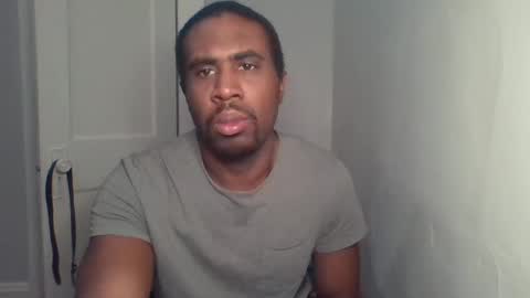 Snapshot of chocolatedolla chatting on February 2025 01:33:01 AM chocolatedolla online show from February 2025 01:33:01 AM