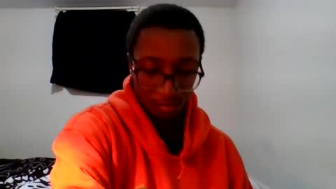 Chocolatinhermoso online show from February 2025 06:14:02 AM