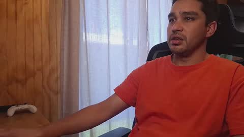 Snapshot of chocomate chatting on December 2025 05:41:01 PM chocomate online show from December 2025 05:41:01 PM