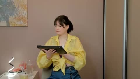 Cassandra online show from March 2026 04:34:02 AM