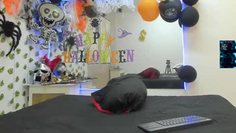 Chorey Thaylor online show from October 2025 03:44:02 PM