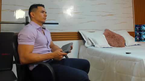 Chorey Thaylor online show from November 2025 04:11:02 PM