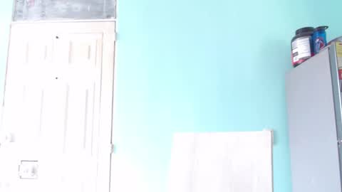 Snapshot of choticx chatting on December 2025 03:50:02 PM Andrew online show from December 2025 03:50:02 PM