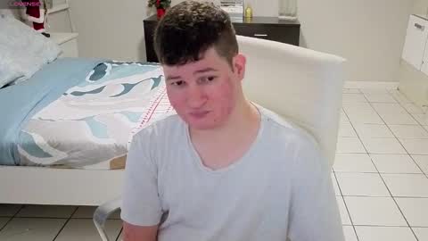 Chris Evens online show from December 2025 09:01:02 PM