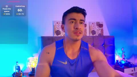 chris_clarck online show from July 2026 07:13:01 PM