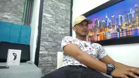 Snapshot of chris_dick2 chatting on February 2026 05:57:02 AM chris_dick2 online show from February 2026 05:57:02 AM