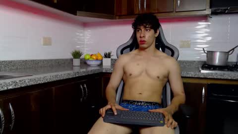 Chris Evans online show from March 2026 01:34:01 AM