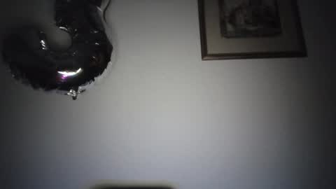 chris_ger8619 online show from April 2026 07:41:01 PM