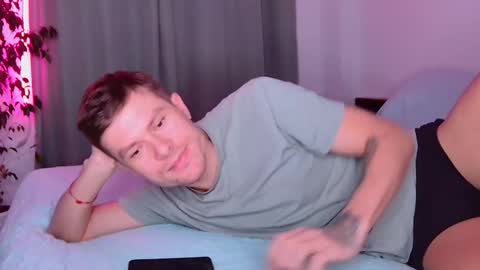 Snapshot of chris_love47 chatting on November 2025 05:44:01 PM chris_love47 online show from November 2025 05:44:01 PM