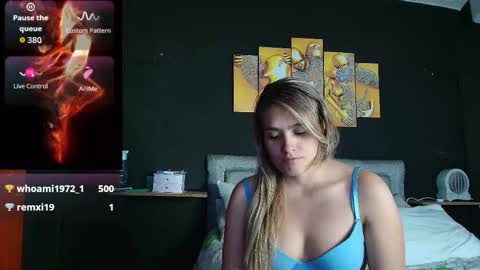 Yarixa online show from December 2025 09:41:02 PM