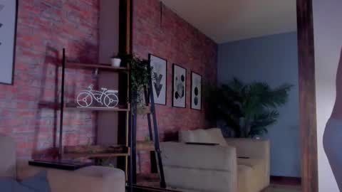 Chris Varden online show from March 2026 07:40:01 PM