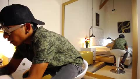 Chris Weell online show from December 2024 03:00:01 AM