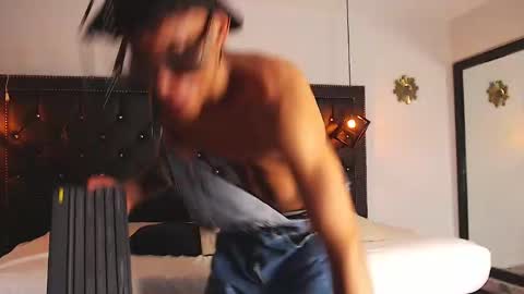 Chris Weell online show from December 2024 09:06:02 AM