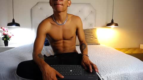 Chris Weell online show from February 2025 08:26:01 PM