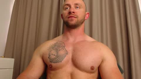 chrisbigbiceps online show from June 2026 03:03:01 PM