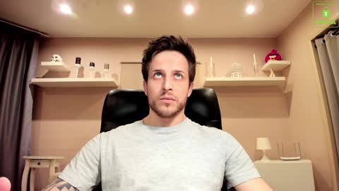 Chris online show from December 2024 01:07:02 AM