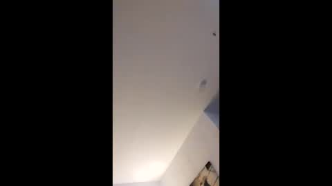 Snapshot of chrisle1988 chatting on December 2024 02:44:02 AM Chrs online show from December 2024 02:44:02 AM