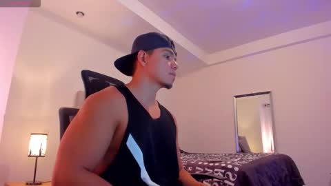 chrismorgan24 online show from January 2026 12:25:02 AM