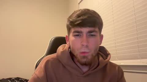 chrisoncam01 online show from October 2025 04:35:02 AM