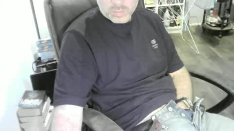 Snapshot of chrisprngr chatting on June 2026 11:21:02 AM chrisprngr online show from June 2026 11:21:02 AM