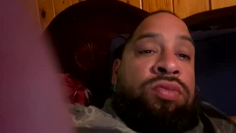 Snapshot of chrisr4203 chatting on March 2025 04:19:01 AM chrisr4203 online show from March 2025 04:19:01 AM