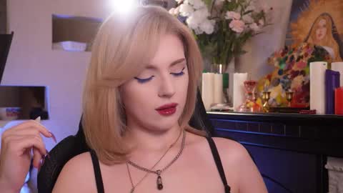 chriss_foxx online show from March 2026 03:40:01 PM