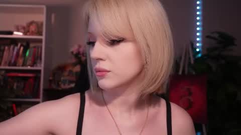 Snapshot of chriss_foxx chatting on July 2026 03:43:02 PM chriss_foxx online show from July 2026 03:43:02 PM