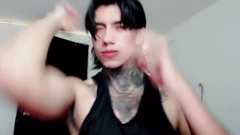 Snapshot of chriss_opp chatting on February 2025 11:30:01 PM CHRIS INDEPENT MODEL online show from February 2025 11:30:01 PM