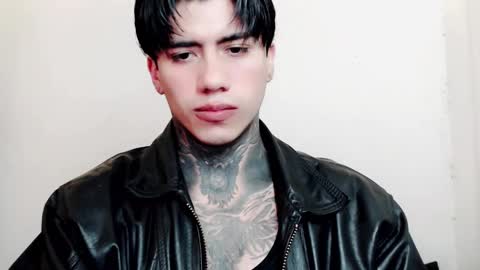 Snapshot of chriss_opp chatting on September 2025 01:33:02 PM CHRIS INDEPENT MODEL online show from September 2025 01:33:02 PM