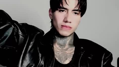 Snapshot of chriss_opp chatting on November 2025 11:15:01 PM CHRIS INDEPENT MODEL online show from November 2025 11:15:01 PM