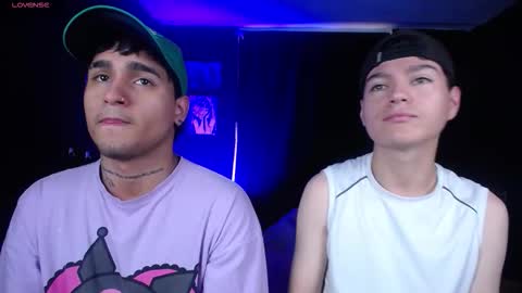 Snapshot of chriss_wg_ chatting on September 2025 09:38:01 PM Christian Wang online show from September 2025 09:38:01 PM