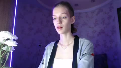 chrissy_joyful online show from June 2026 05:04:01 AM