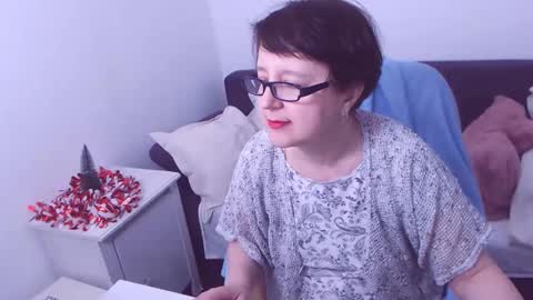 Christa online show from December 2024 05:53:01 AM