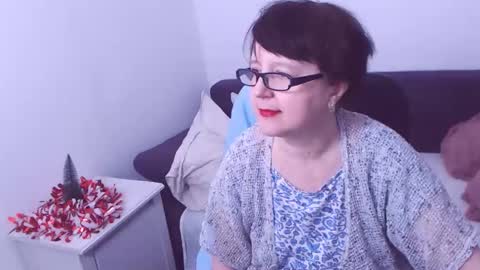 Christa online show from December 2024 07:43:01 PM