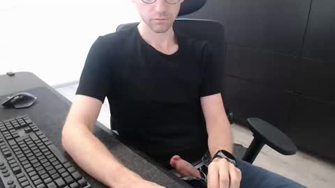 Snapshot of christianblck chatting on October 2025 07:20:02 AM christianblck online show from October 2025 07:20:02 AM