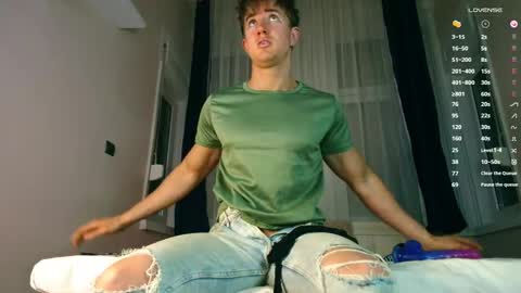 UPVOTE ME ------  ILL DO SOMETHING FOR FREE online show from November 2025 04:29:01 PM