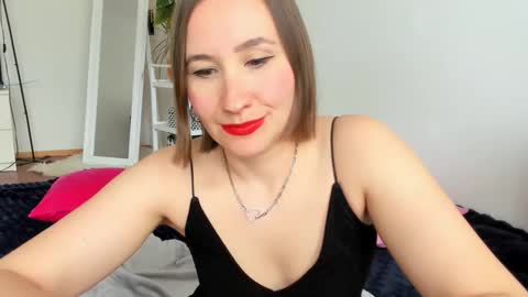 Snapshot of christina_rosse chatting on May 2026 01:28:02 PM christina rosse online show from May 2026 01:28:02 PM