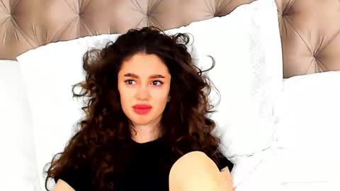 christinaconte online show from February 2025 01:38:01 AM