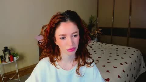 Snapshot of christinaconteeree chatting on April 2026 03:20:02 AM christinaconteeree online show from April 2026 03:20:02 AM